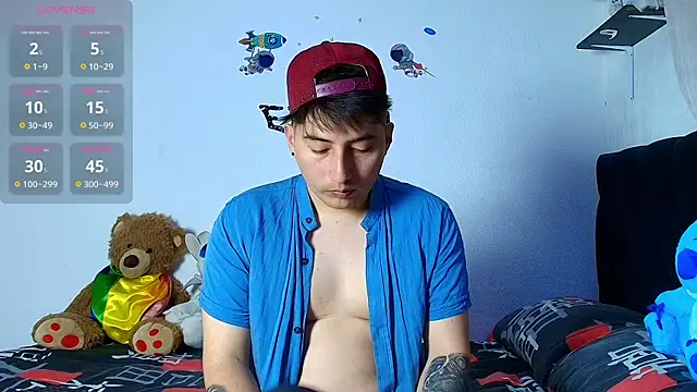 Snapshot of ethan__01 chatting on December 14, 2025, 7:51 pm ethan 01 online show from December 14, 2025, 7:51 pm