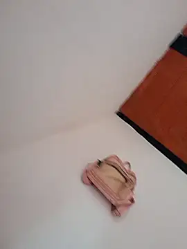 Andres 4907 online show from December 4, 2025, 6:49 pm