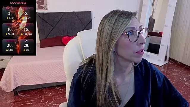 Snapshot of Scarlett_079 chatting on March 19, 2026, 11:58 am Scarlett 079 online show from March 19, 2026, 11:58 am