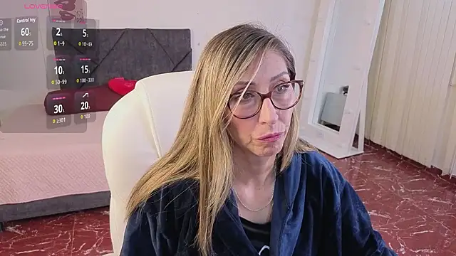 Snapshot of Scarlett_079 chatting on March 22, 2026, 12:08 pm Scarlett 079 online show from March 22, 2026, 12:08 pm