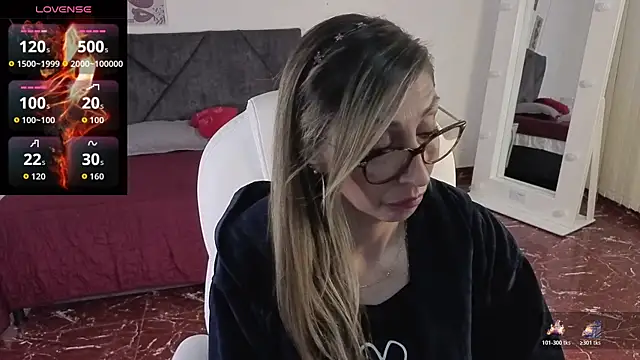 Snapshot of Scarlett_079 chatting on April 7, 2026, 11:54 am Scarlett 079 online show from April 7, 2026, 11:54 am