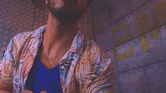 Snapshot of logan_mercer chatting on December 16, 2025, 3:33 am logan mercer online show from December 16, 2025, 3:33 am