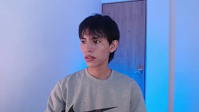 andrew courtzz online show from May 21, 2026, 6:37 pm