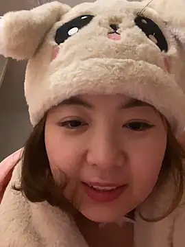 Snapshot of bibi347127 chatting on December 15, 2025, 12:37 am bibi347127 online show from December 15, 2025, 12:37 am