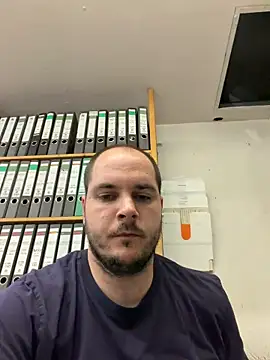 GeilerFinn95 online show from April 17, 2026, 2:20 pm