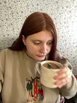 Snapshot of NicollVeys chatting on February 9, 2026, 7:23 am NicollVeys online show from February 9, 2026, 7:23 am