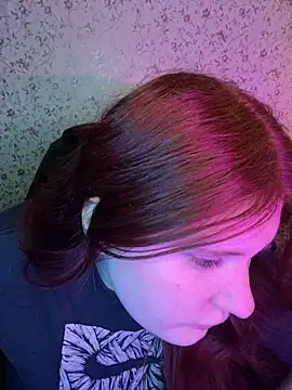 Snapshot of NicollVeys chatting on February 20, 2026, 1:44 pm NicollVeys online show from February 20, 2026, 1:44 pm