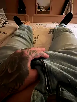 Jason offizell online show from December 4, 2025, 1:31 pm