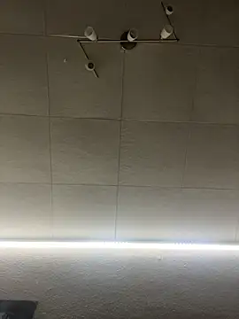 Snapshot of OnlyTyroone chatting on December 4, 2025, 4:05 pm OnlyTyroone online show from December 4, 2025, 4:05 pm