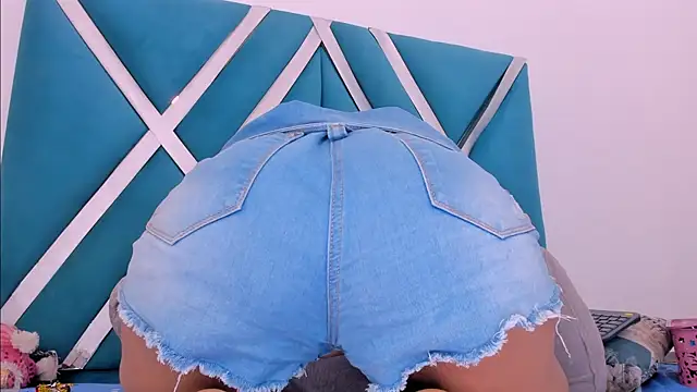 cataleyasantana online show from March 20, 2026, 3:44 am