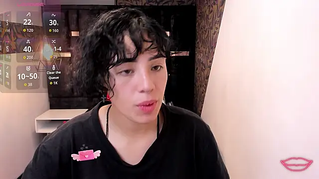 Snapshot of Kiara_Fox__ chatting on January 15, 2026, 12:32 pm Kiara Fox online show from January 15, 2026, 12:32 pm