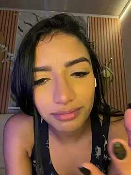 Snapshot of AlinaArgii chatting on July 15, 2026, 4:12 pm AlinaArgii online show from July 15, 2026, 4:12 pm