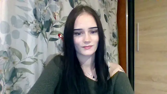 NinaTease online show from December 17, 2025, 11:44 pm