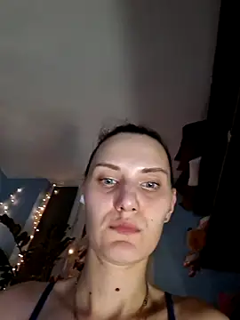 Snapshot of Er_yes_ass chatting on December 14, 2025, 7:29 pm Er yes ass online show from December 14, 2025, 7:29 pm