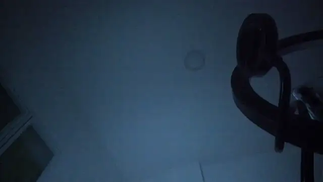 litle slut online show from May 24, 2026, 4:39 am