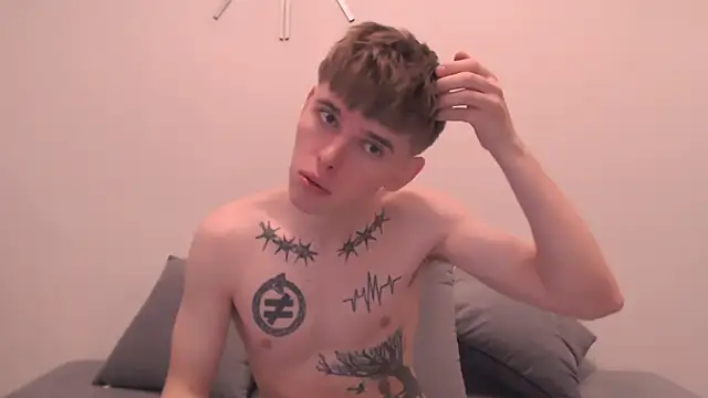 Fredd Xanders online show from April 17, 2026, 4:04 am