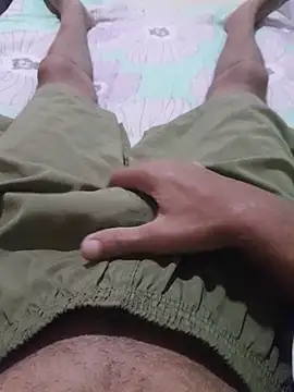 Snapshot of Alyssonstts chatting on December 17, 2025, 8:26 pm Alyssonstts online show from December 17, 2025, 8:26 pm