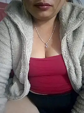 Snapshot of su-kem2 chatting on December 15, 2025, 5:50 pm su-kem2 online show from December 15, 2025, 5:50 pm