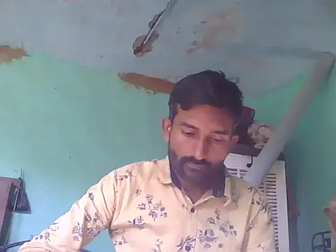 Snapshot of darkboy00011 chatting on December 17, 2025, 10:10 am darkboy00011 online show from December 17, 2025, 10:10 am