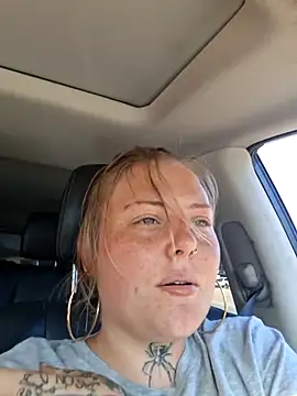 Snapshot of SpiderRose chatting on July 31, 2026, 10:09 pm SpiderRose online show from July 31, 2026, 10:09 pm