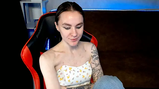 MiaBun1 online show from January 6, 2026, 3:38 pm