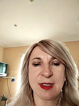 Snapshot of AhlyssaLove1155 chatting on May 12, 2026, 9:17 am AhlyssaLove1155 online show from May 12, 2026, 9:17 am