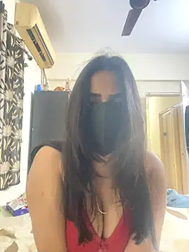 Nainasingh777 online show from December 5, 2025, 3:52 pm