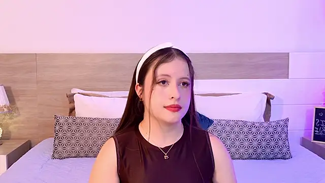 BellaFlecher online show from February 21, 2026, 7:48 pm