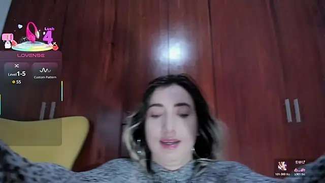 Snapshot of carly_grasso chatting on November 29, 2025, 7:33 am carly grasso online show from November 29, 2025, 7:33 am