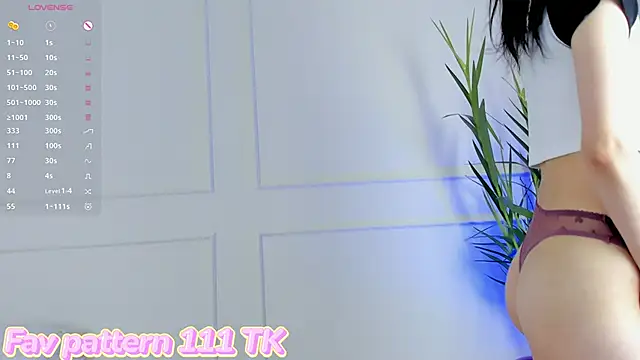 Snapshot of mara_kf chatting on December 15, 2025, 10:14 pm mara kf online show from December 15, 2025, 10:14 pm