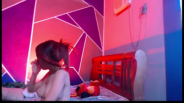 Snapshot of bellota_bunny chatting on February 10, 2026, 8:46 pm bellota bunny online show from February 10, 2026, 8:46 pm