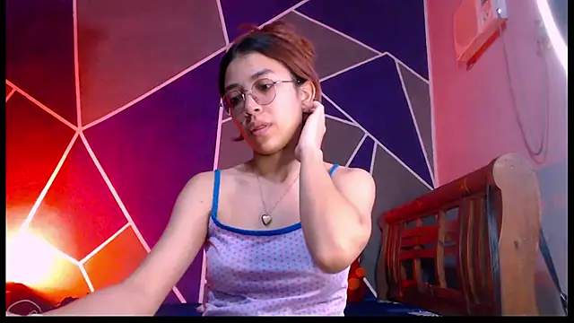 Snapshot of bellota_bunny chatting on February 24, 2026, 9:02 pm bellota bunny online show from February 24, 2026, 9:02 pm