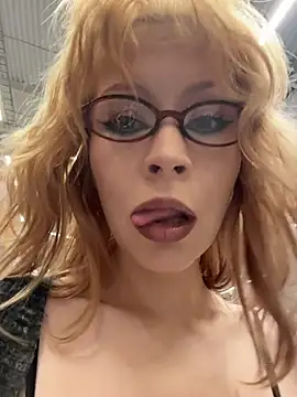 Snapshot of _Little_Ginger chatting on July 29, 2026, 2:53 am Little Ginger online show from July 29, 2026, 2:53 am