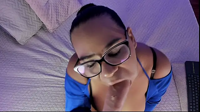 Snapshot of chocolattesexxx chatting on July 15, 2026, 4:18 am chocolattesexxx online show from July 15, 2026, 4:18 am
