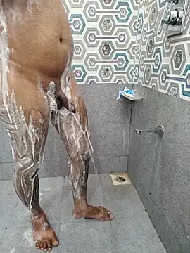 Snapshot of johny044 chatting on February 26, 2026, 6:34 am johny044 online show from February 26, 2026, 6:34 am