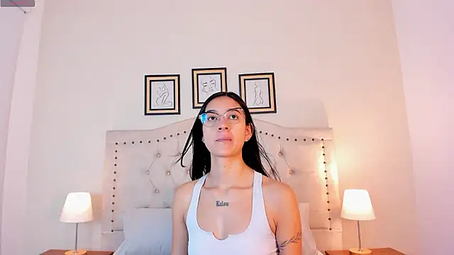 Snapshot of sara_stonems chatting on January 19, 2026, 12:20 pm sara stonems online show from January 19, 2026, 12:20 pm