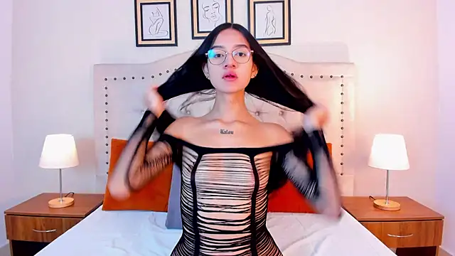 Snapshot of sara_stonems chatting on February 12, 2026, 12:33 pm sara stonems online show from February 12, 2026, 12:33 pm