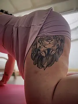 VanesssaMilf  online show from January 16, 2026, 7:51 pm