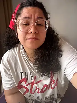 VanesssaMilf  online show from March 29, 2026, 3:12 pm