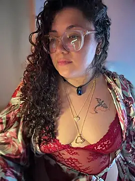 Snapshot of VanesssaMilf_ chatting on July 1, 2026, 3:08 am VanesssaMilf online show from July 1, 2026, 3:08 am