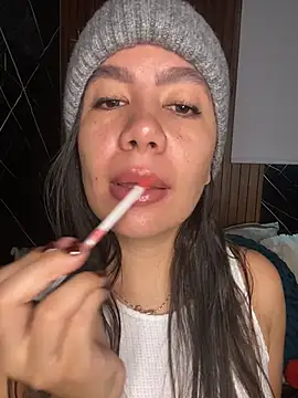 Snapshot of ValentinaEliot chatting on April 1, 2026, 12:28 pm ValentinaEliot online show from April 1, 2026, 12:28 pm