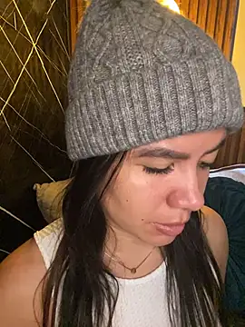 Snapshot of ValentinaEliot chatting on April 1, 2026, 1:41 pm ValentinaEliot online show from April 1, 2026, 1:41 pm