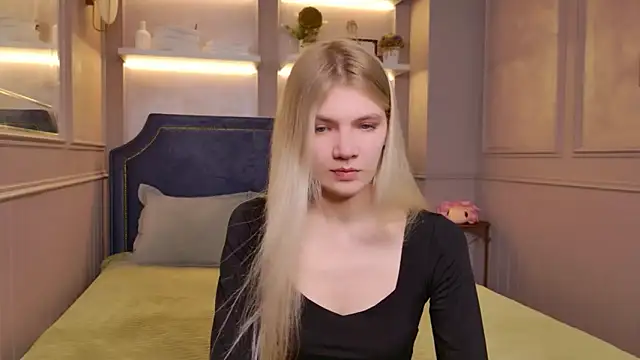 Vivien Hans online show from April 2, 2026, 8:39 pm