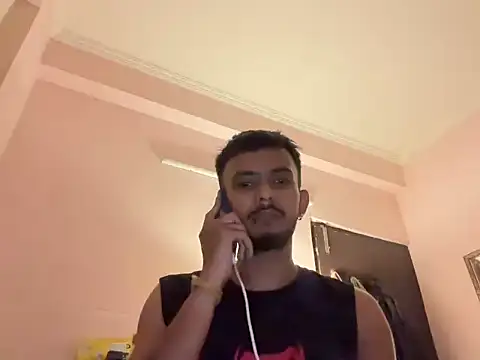 Snapshot of CutieDickBoiii chatting on June 6, 2026, 9:25 am CutieDickBoiii online show from June 6, 2026, 9:25 am
