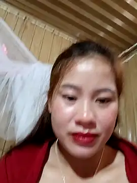 mayni012314 online show from December 19, 2025, 4:41 am