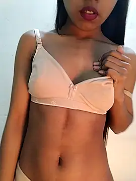 Snapshot of Sassy_Sofiaa_ chatting on February 13, 2026, 5:58 am Sassy Sofiaa online show from February 13, 2026, 5:58 am