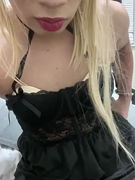 Hornystuff online show from April 22, 2026, 1:52 am