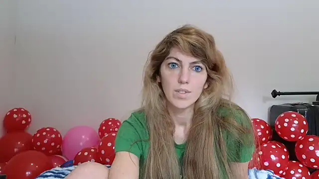 Snapshot of CelestialRuby chatting on January 8, 2026, 6:54 pm CelestialRuby online show from January 8, 2026, 6:54 pm