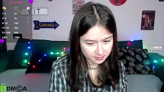 Snapshot of Bellaa_Dream1 chatting on December 18, 2025, 2:34 pm Bellaa Dream1 online show from December 18, 2025, 2:34 pm