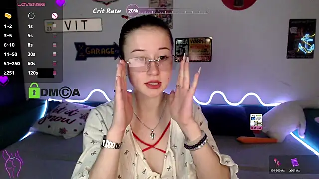 Snapshot of Bellaa_Dream1 chatting on May 17, 2026, 6:48 pm Bellaa Dream1 online show from May 17, 2026, 6:48 pm